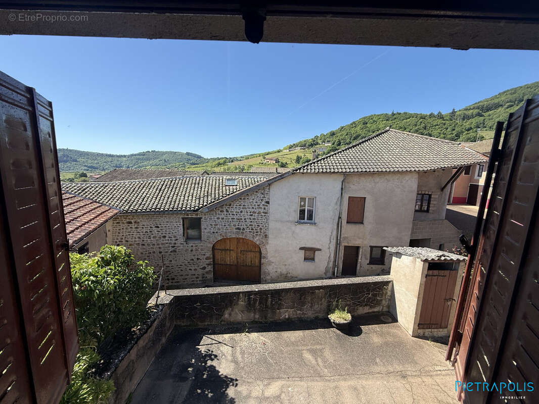 Maison 151 m² à Vauxrenard  - photo 8