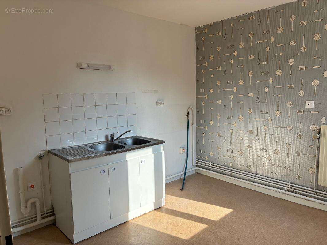 Appartement deux chambres dans petite - photo 3