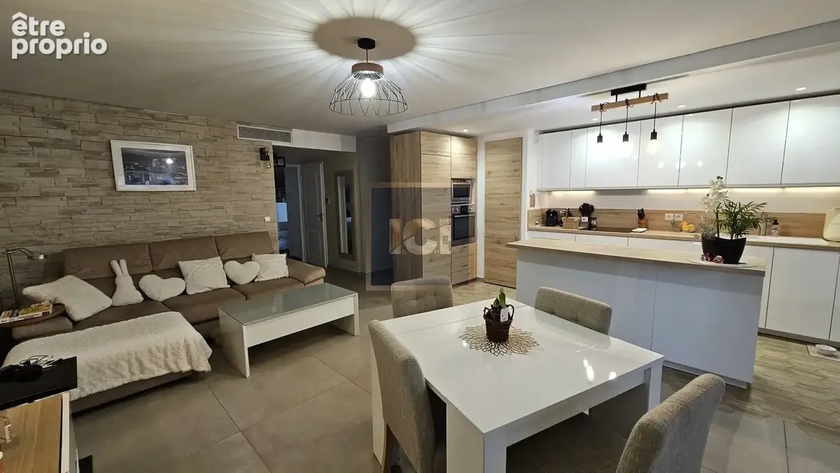 Appartement 3 pièces 69 m² à vendre à Sainte-Maxime (83120) - photo 2