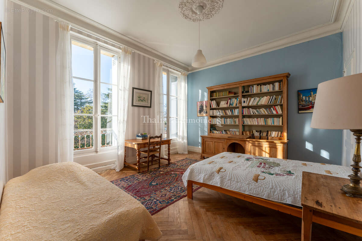Maison à LESTIAC-SUR-GARONNE