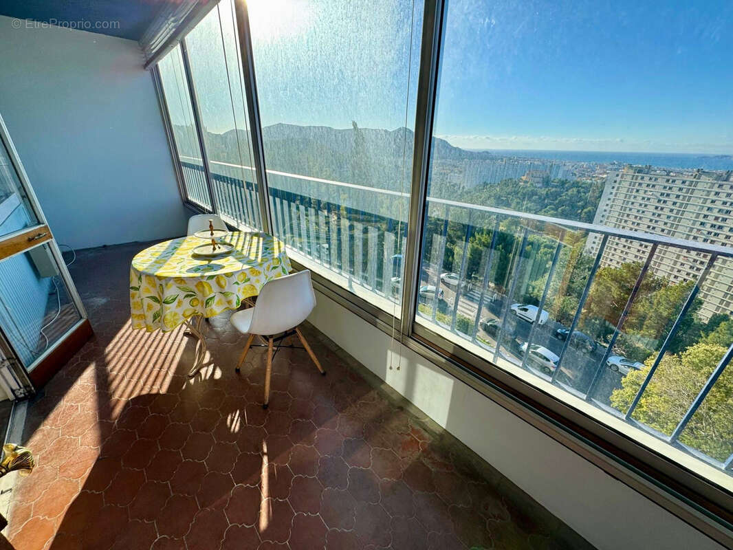 Appartement à MARSEILLE-9E