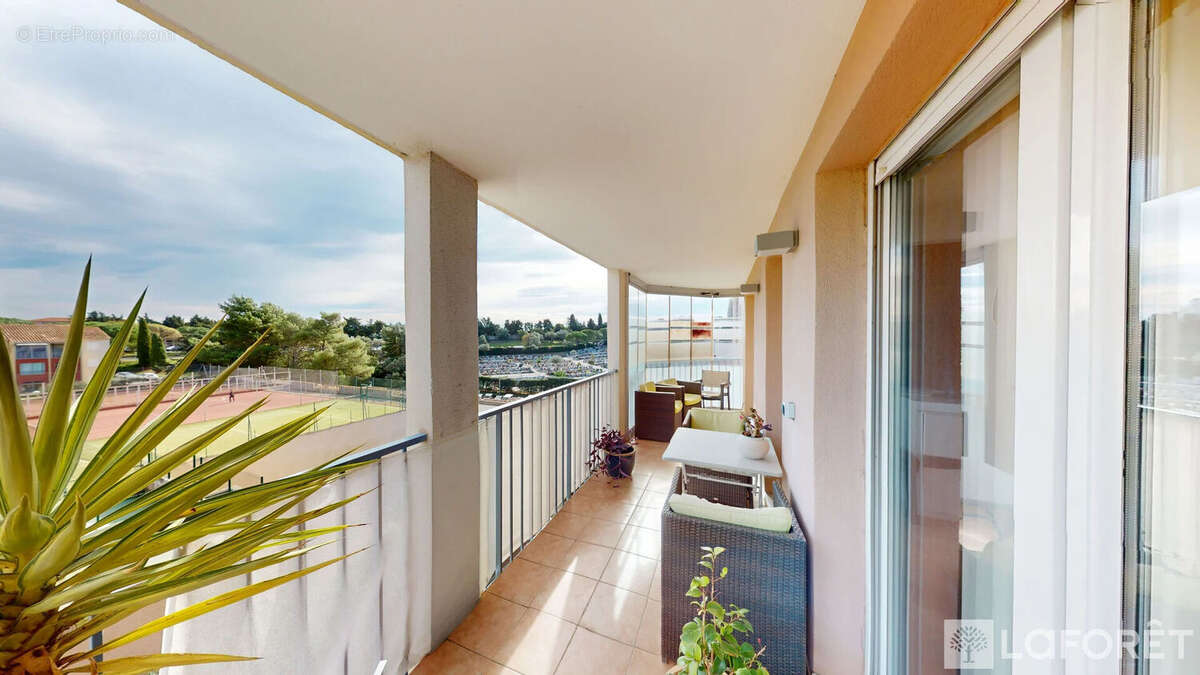 Appartement à FREJUS