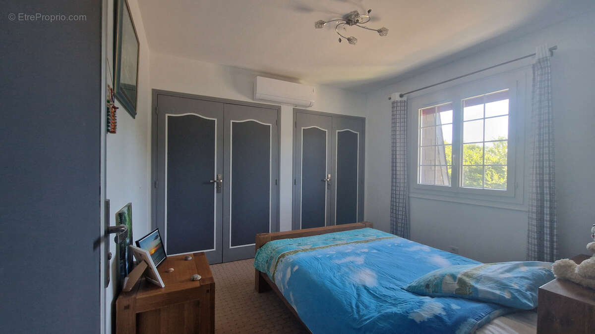 Maison à ARNAC-POMPADOUR