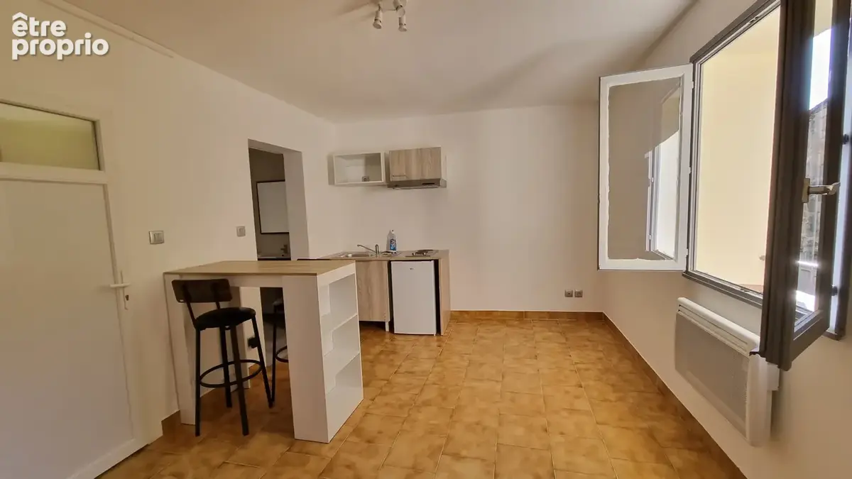 Vente immeuble sommieres - 3 logements et une cave - photo 8