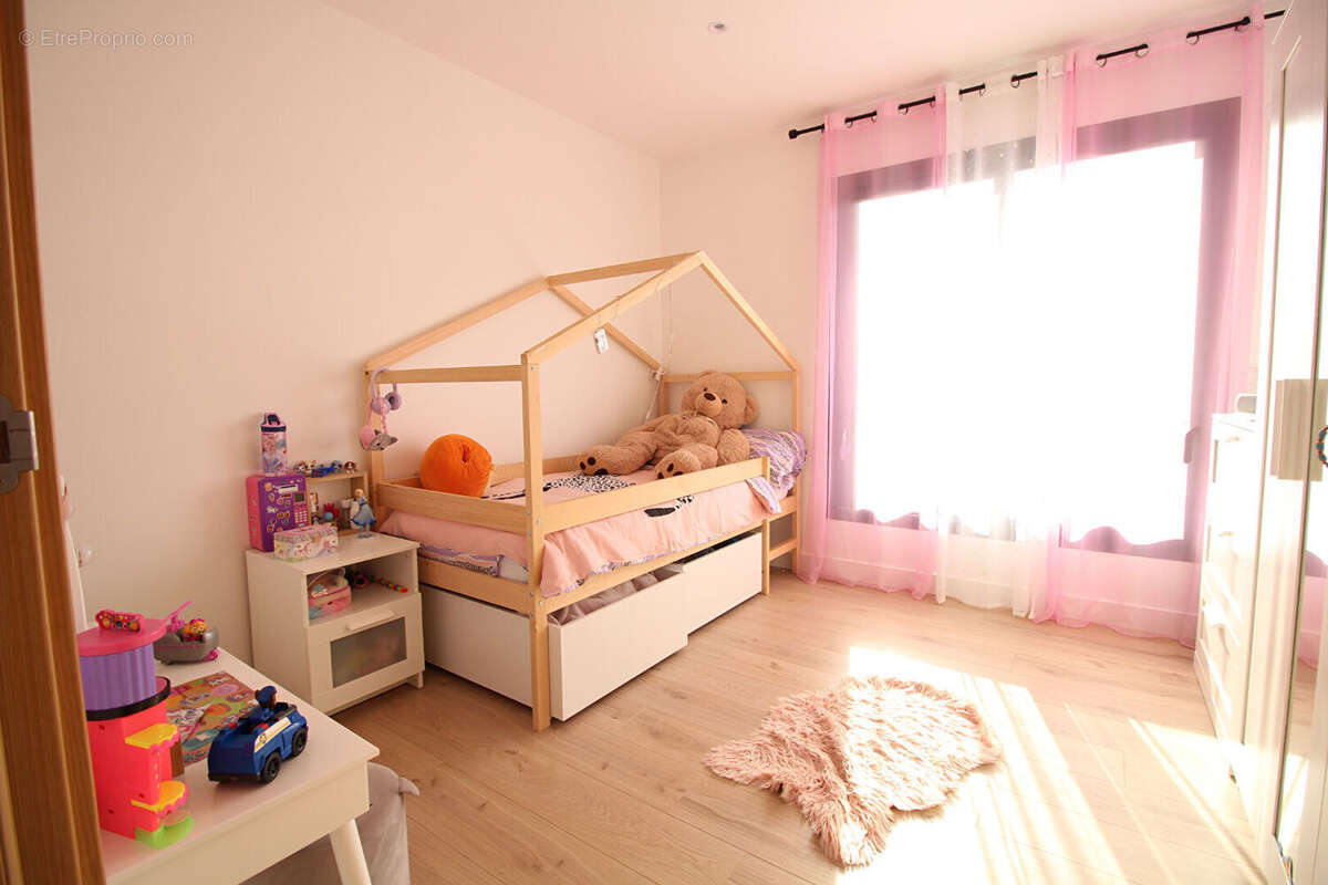 Maison à HOUILLES