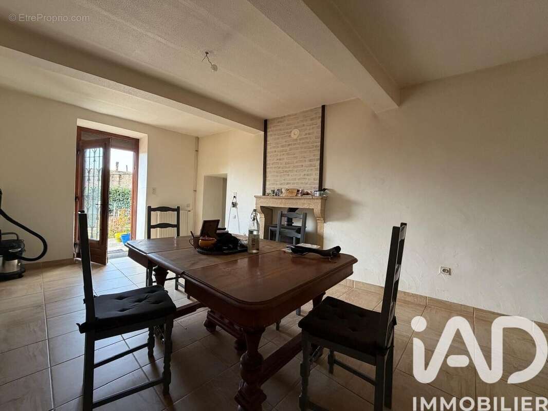 Maison 73 m² à Urbise  - photo 8