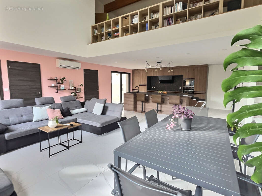 Maison à LANSARGUES