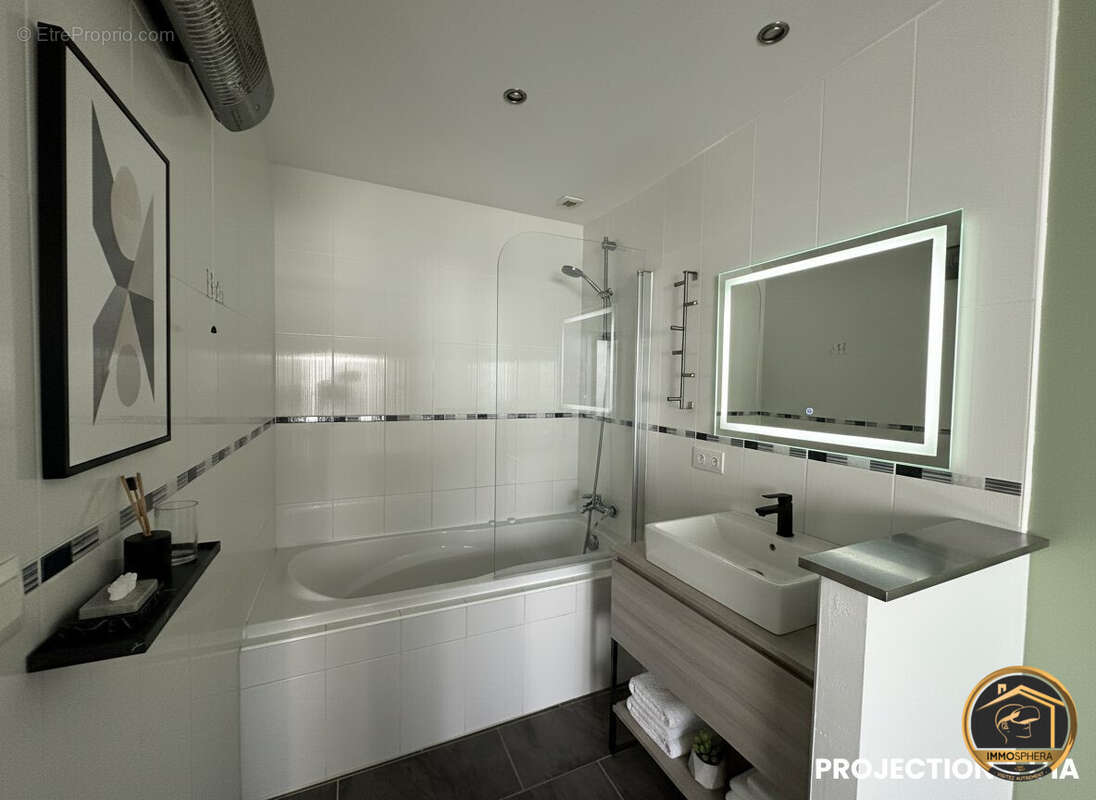 Maison 177 m² à Coursan  - photo 8
