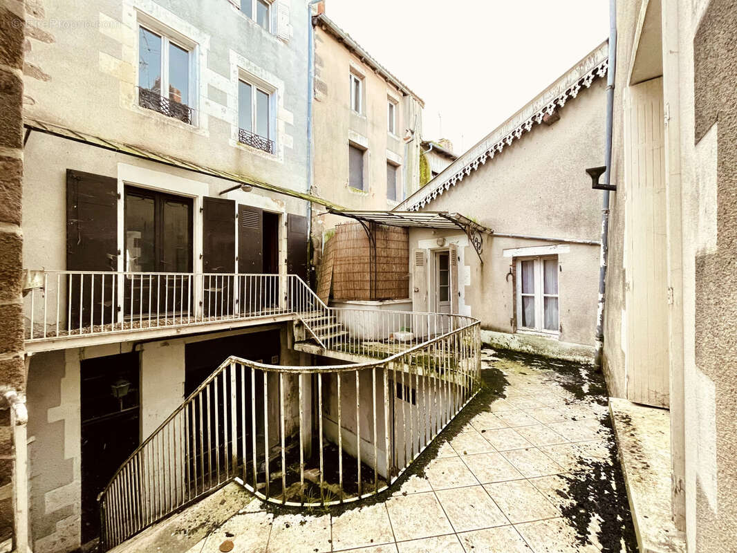 Appartement à CONFOLENS