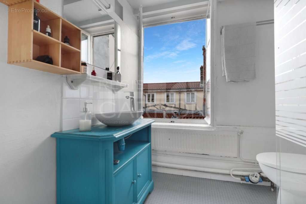 Appartement à LYON-1E