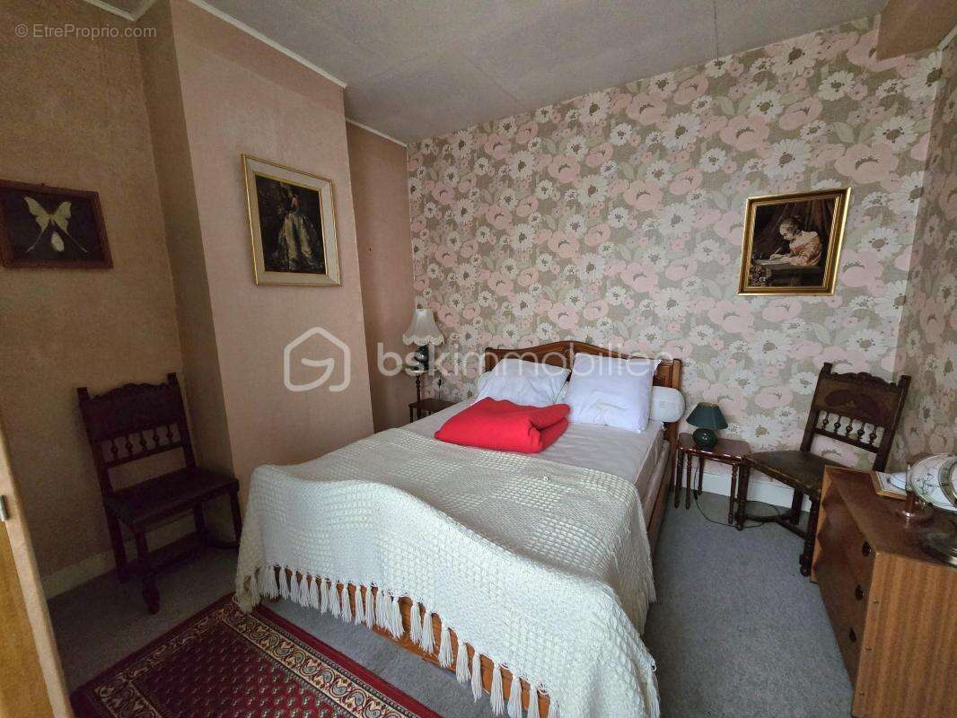 Maison à SAINT-PRIEST-BRAMEFANT