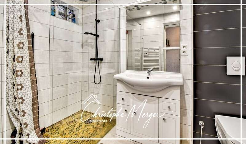 Maison à vendre 3 chambres 158m² à Niderviller (57) proche de Sarrebourg, spacieuse et économique - photo 6