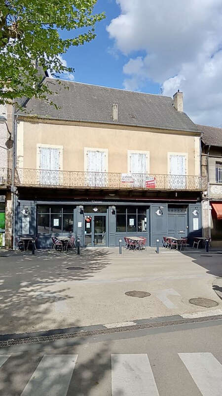 Maison à BEAULIEU-SUR-DORDOGNE