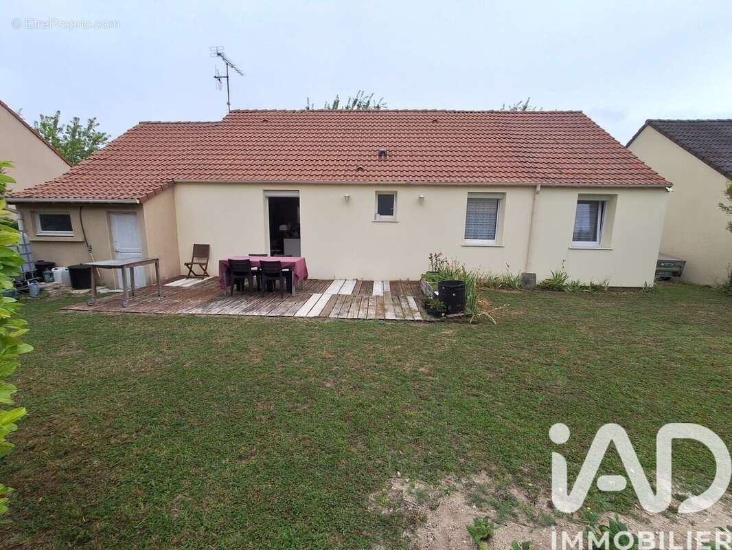 Photo 2 - Maison à LE MESNIL-SUR-OGER