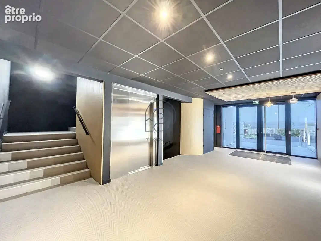 Commerce 452 m² à vendre à Lille (59800) - photo 6