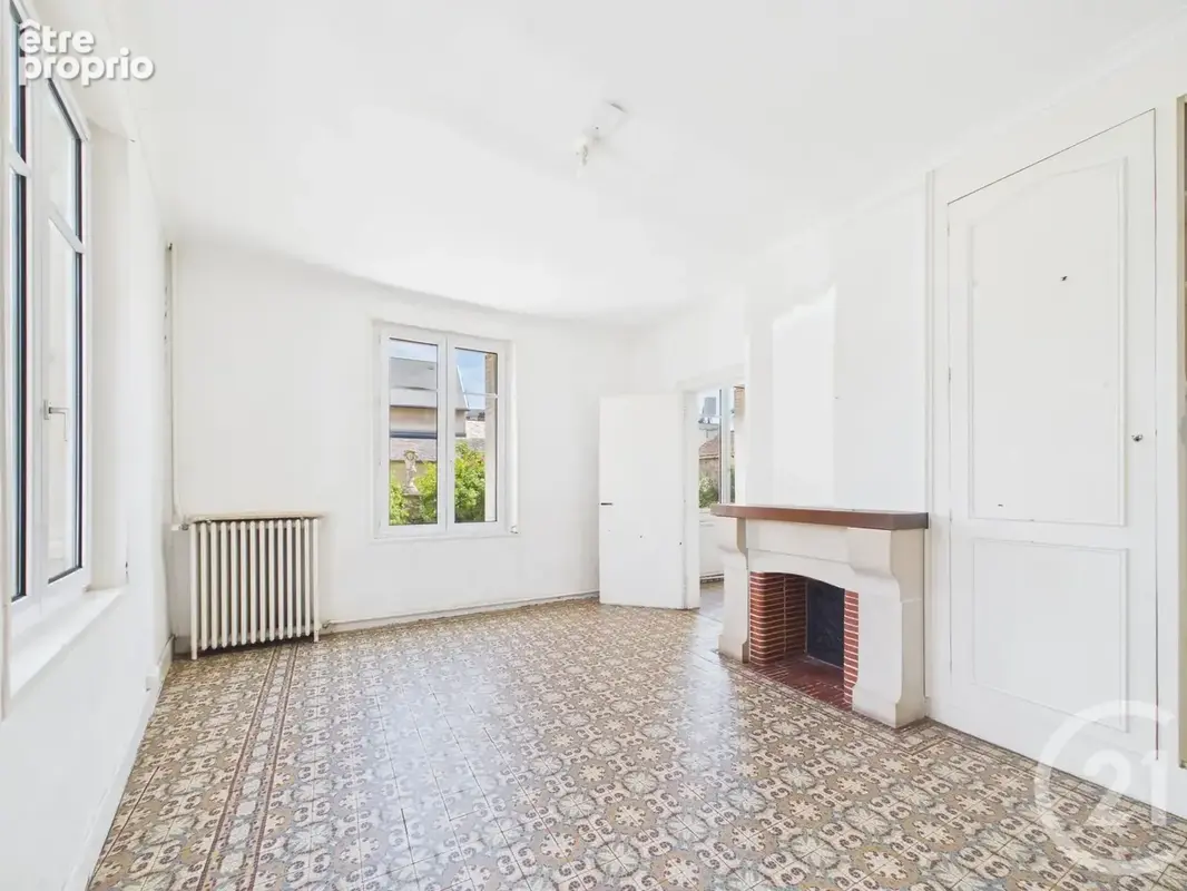 Maison 5 pièces 105 m² à vendre à Chartres (28000) - photo 2
