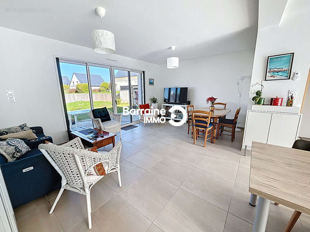 Maison à CAMARET-SUR-MER