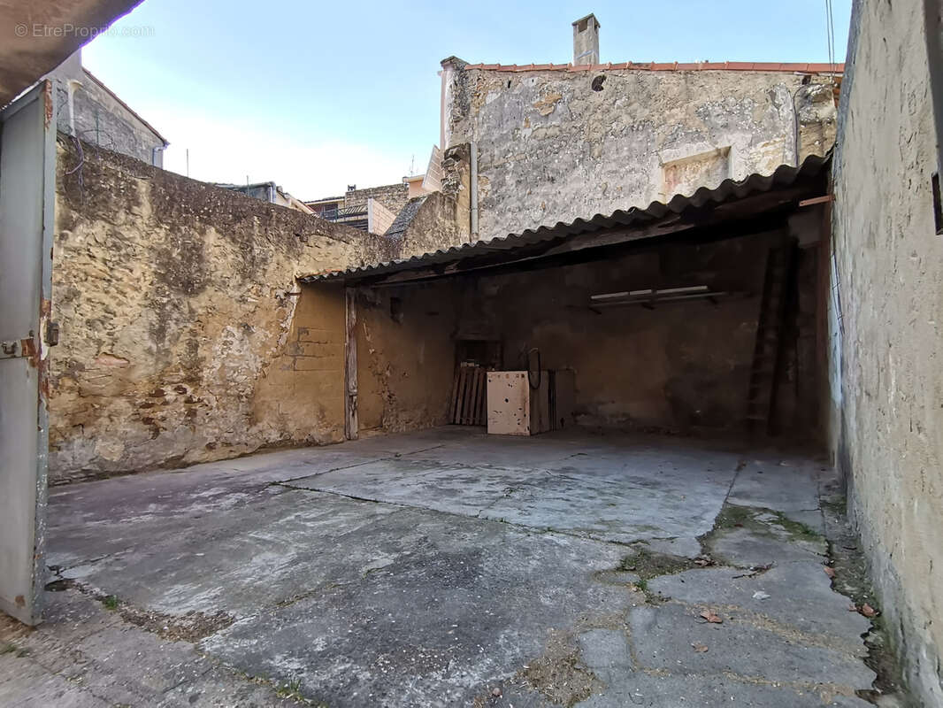 Maison à SORGUES