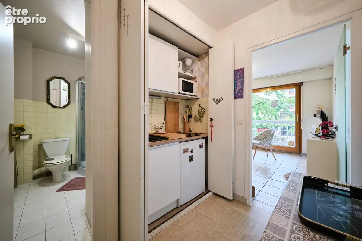Triangle d'Or - Studio 23.35 m2 - photo 6