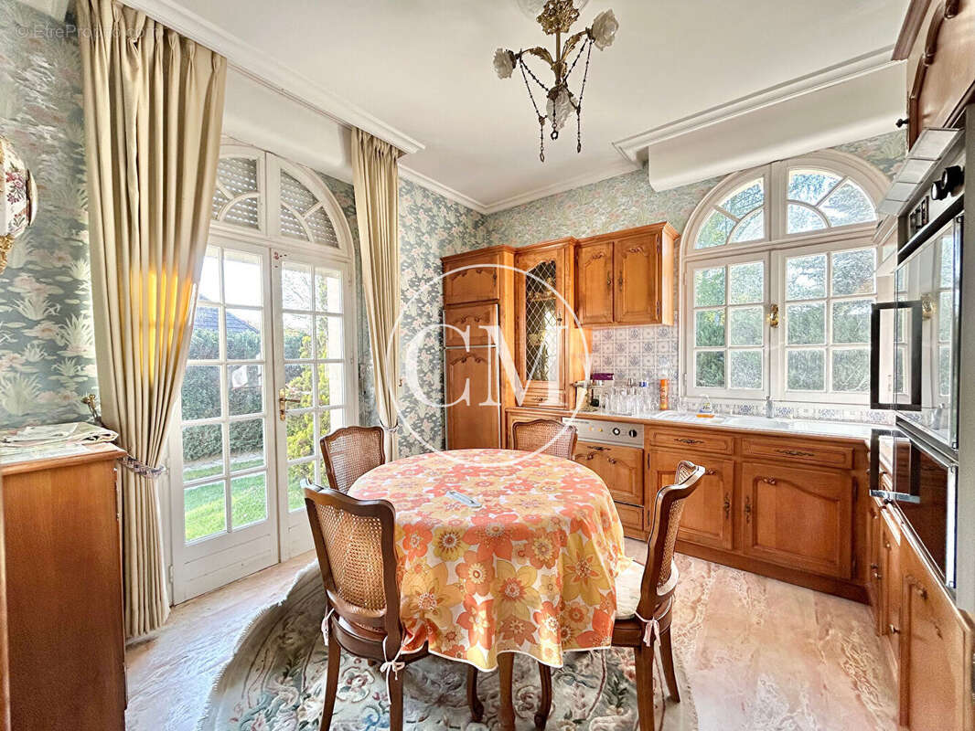 Auffargis - maison style mansart - photo 12
