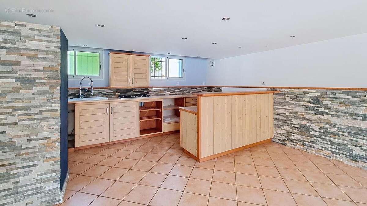 Maison 115 m² à Aytre  - photo 4