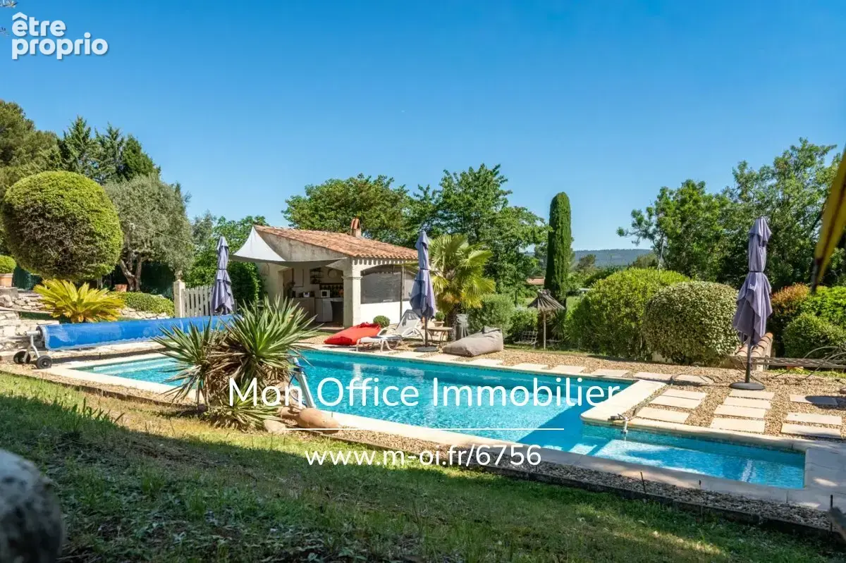 Référence : 6756-PAN. - Maison 6 pièces de 143 m² à Éguilles - photo 4