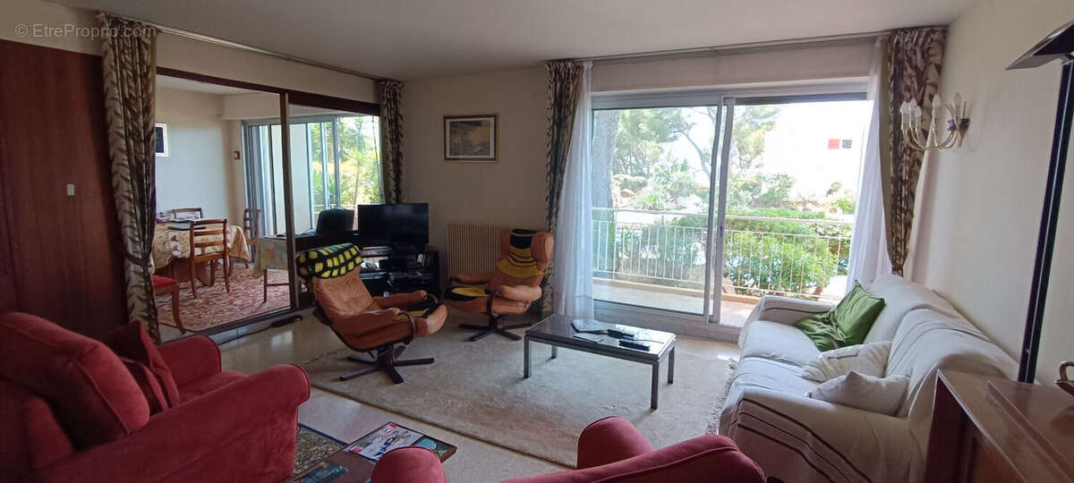 Appartement à SAINT-MANDRIER-SUR-MER