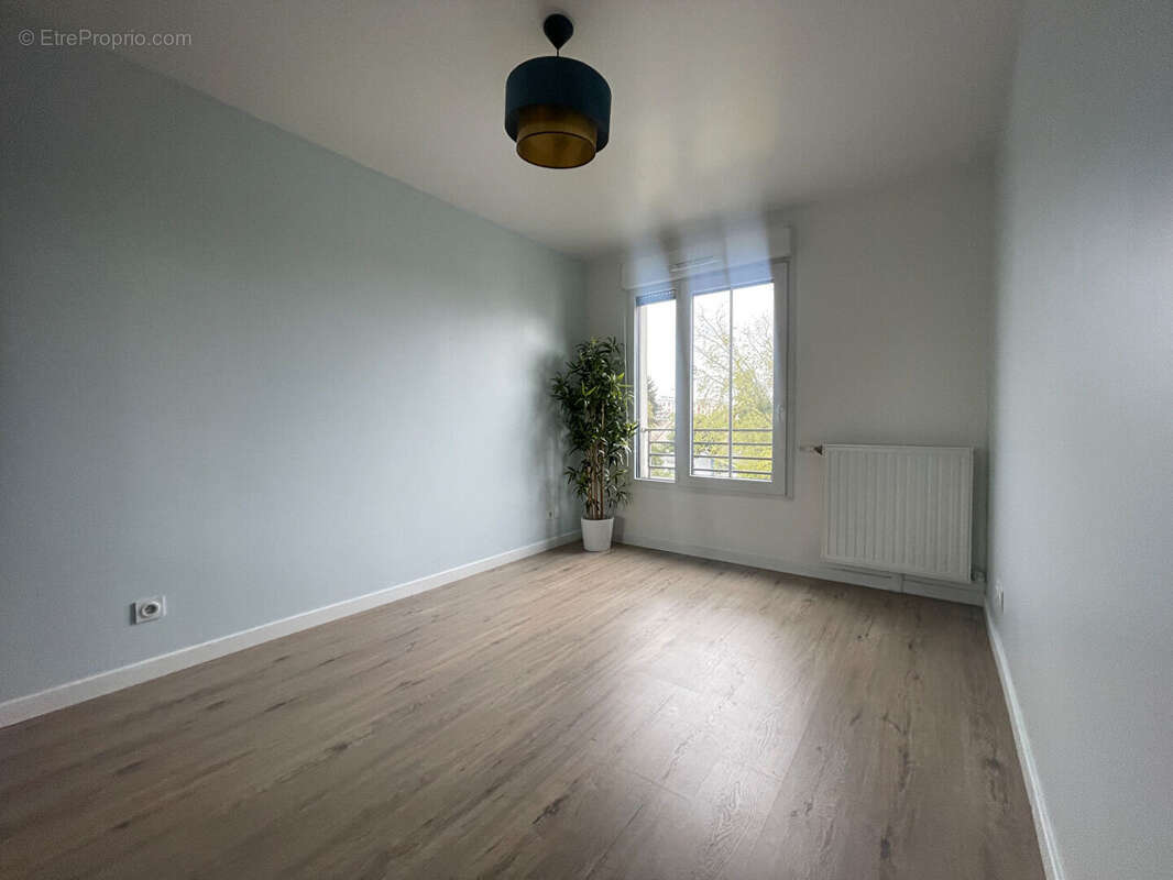 Appartement à SAINT-GRATIEN