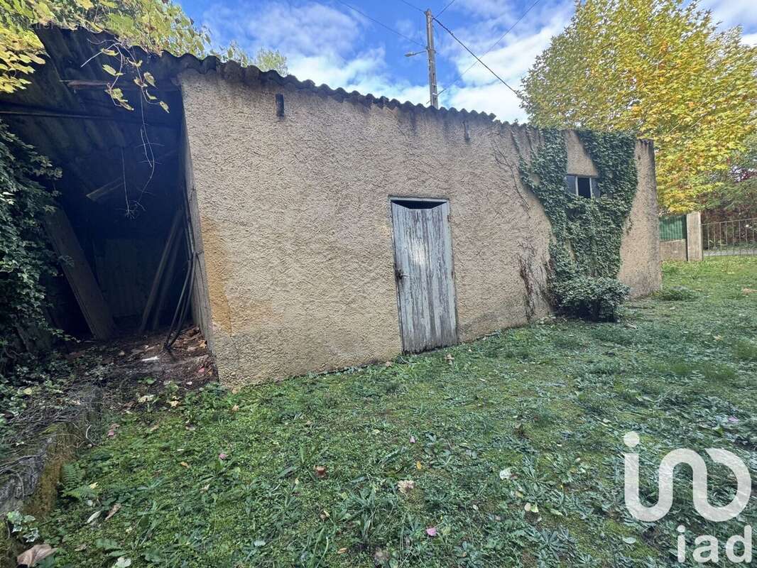 Photo 8 - Maison à BESSEGES