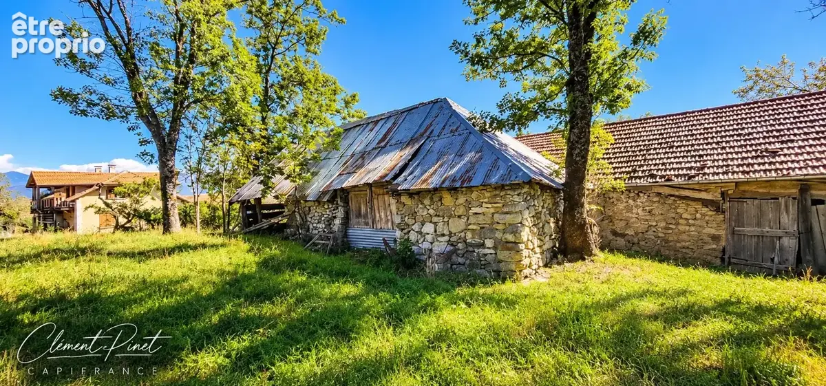 Ancienne ferme à rénover avec dépendance – terrain de 1 895 M² – CHORGES - photo 42