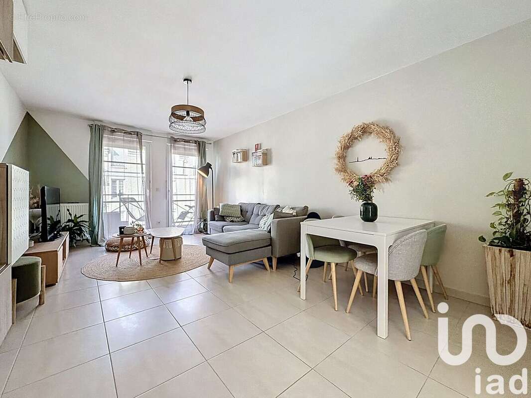 Photo 4 - Appartement à OZOIR-LA-FERRIERE