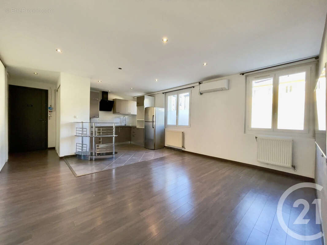 Appartement à VILLEURBANNE