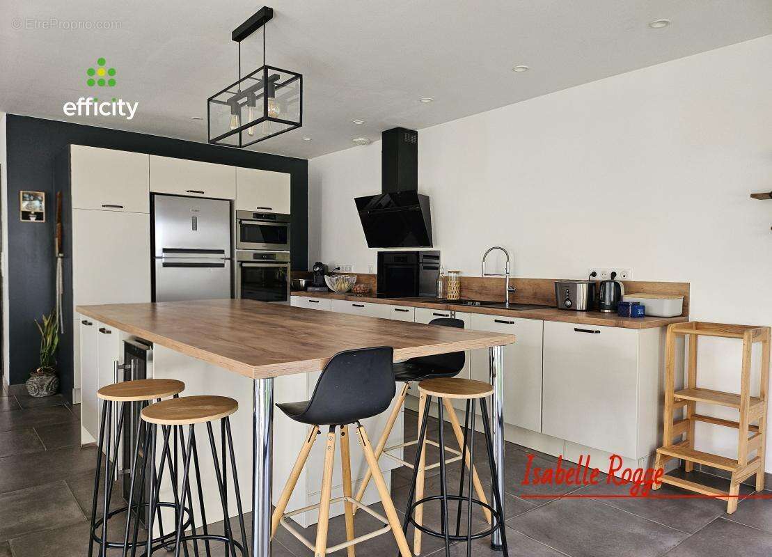 Maison à SAINT-MARTIN-DE-SEIGNANX