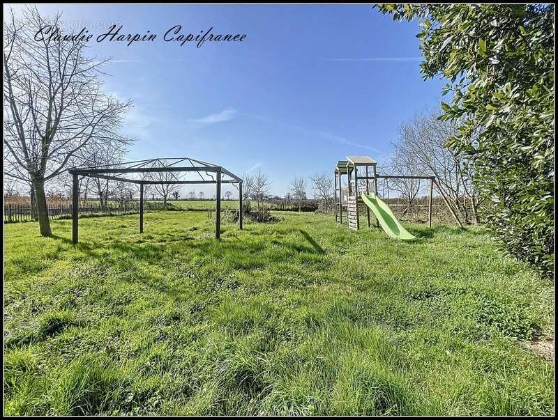 Maison à LA FERRIERE-EN-PARTHENAY