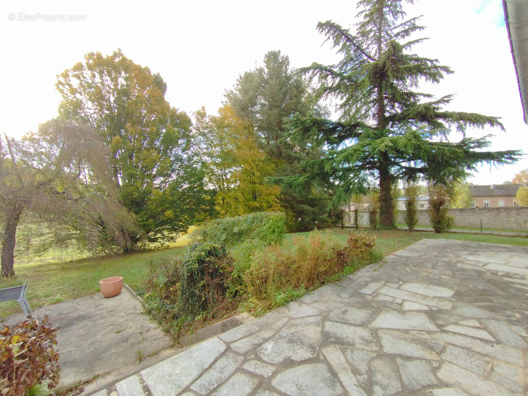 Maison à CIREY-SUR-VEZOUZE