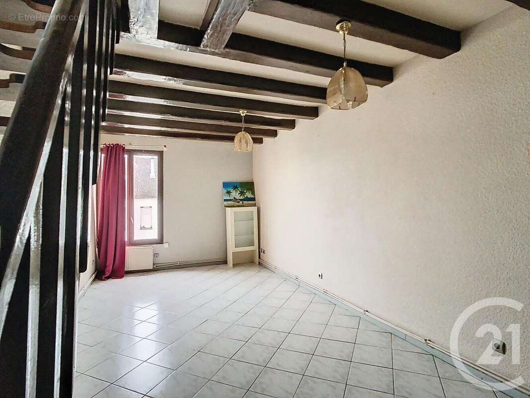 Appartement à DONNEMARIE-DONTILLY