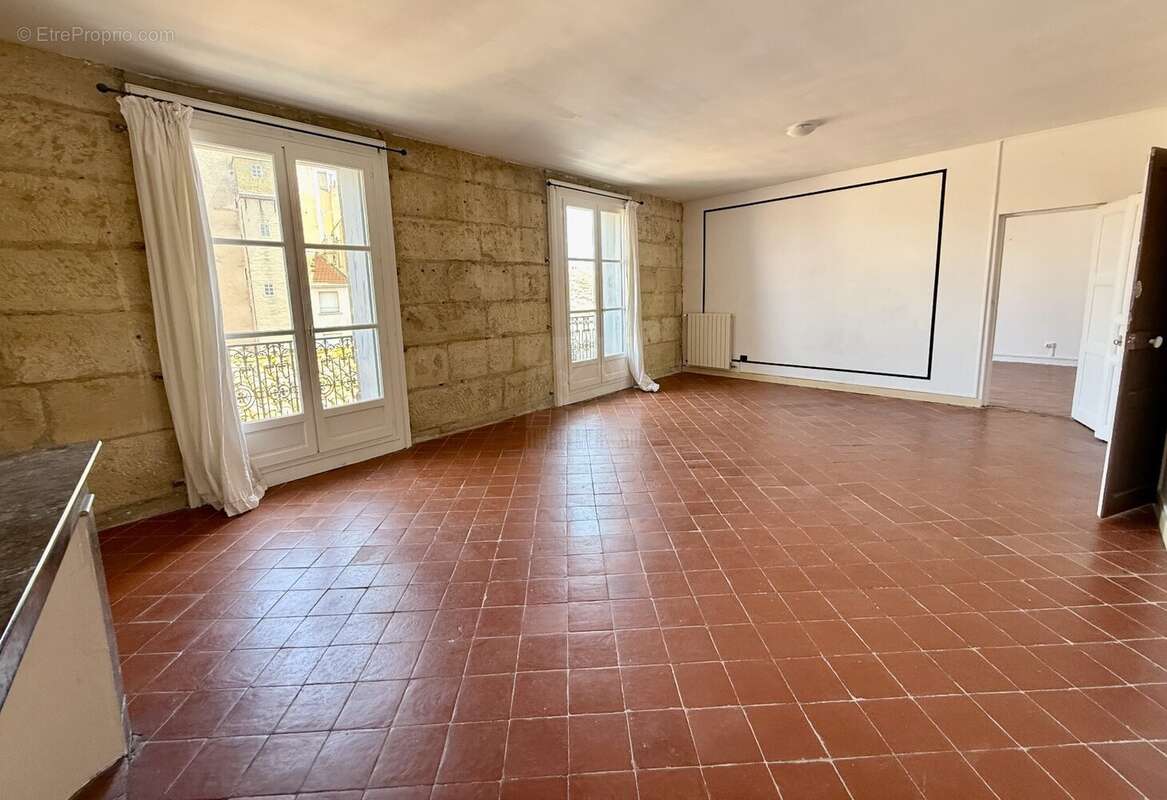Appartement à BEZIERS