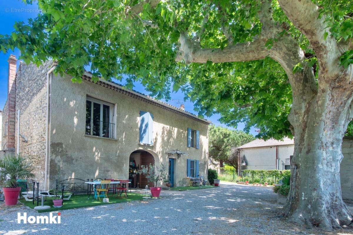 Maison à MALLEMORT