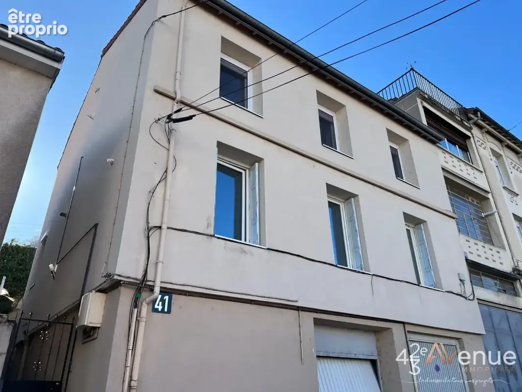 Appartement 9 pièces 169 m² à vendre à Saint-Etienne (42000) - photo 2