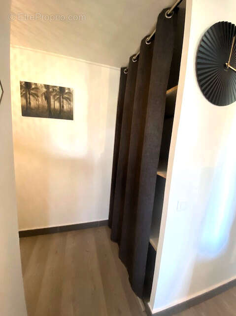 Appartement à SIX-FOURS-LES-PLAGES