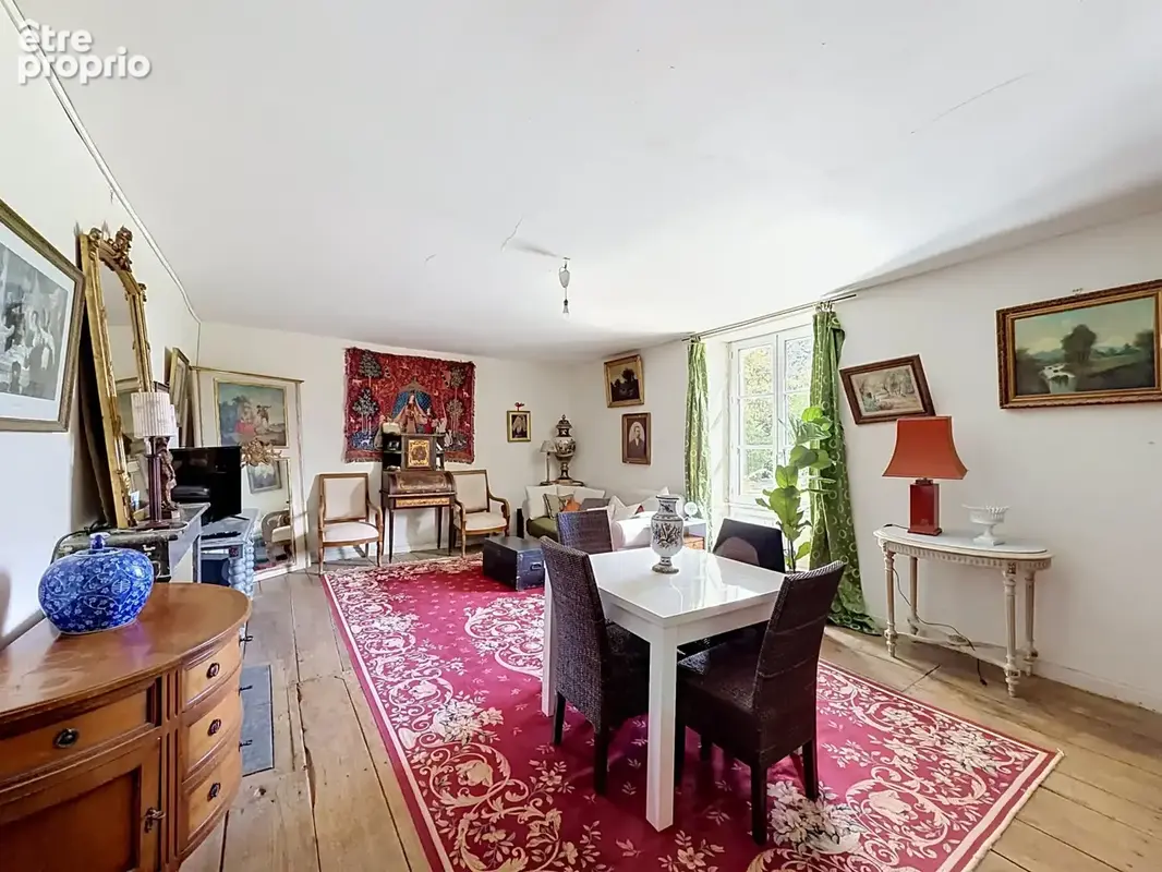 CHÂTEAU DES DEFFENDS : Une demeure de caractère au cœur d’un écrin de verdure. - photo 8