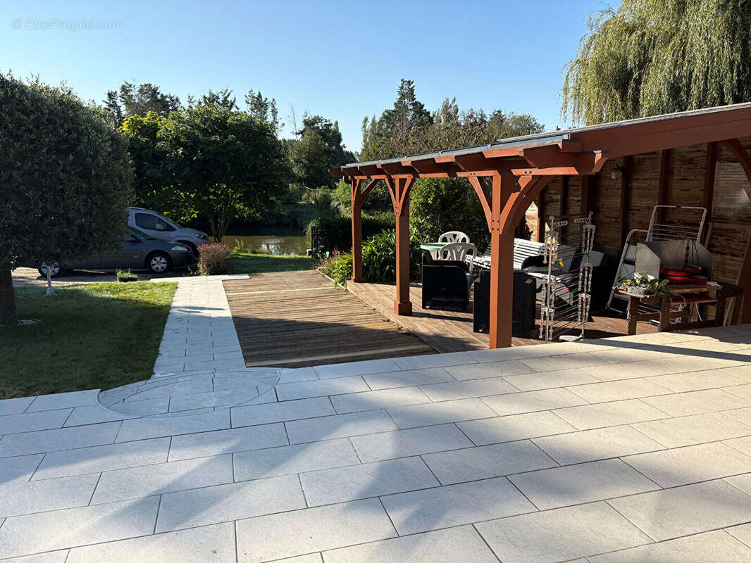 Maison à MONT-PRES-CHAMBORD