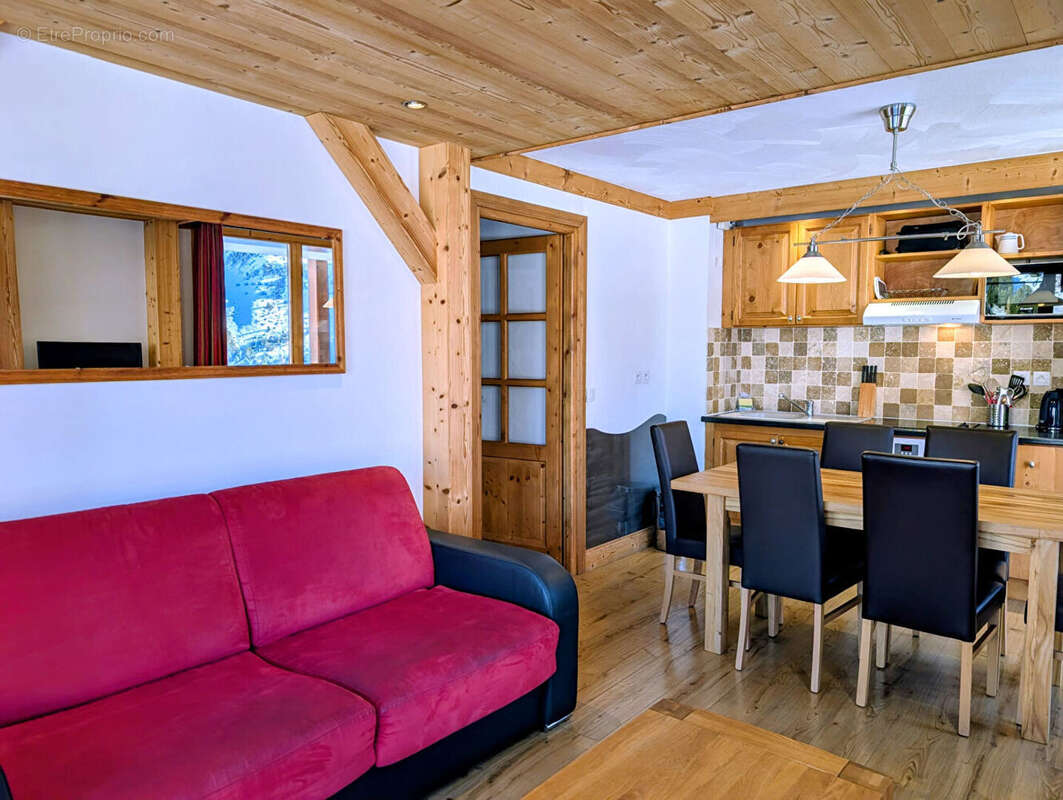 Appartement à LES CHAPELLES
