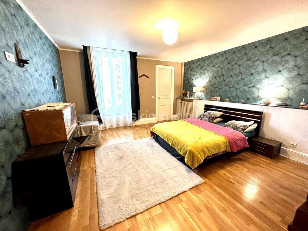 Appartement à LE COTEAU