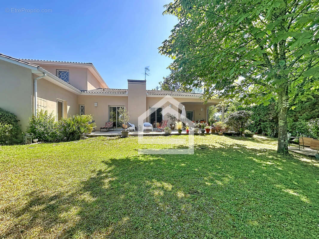 Maison à MERIGNAC