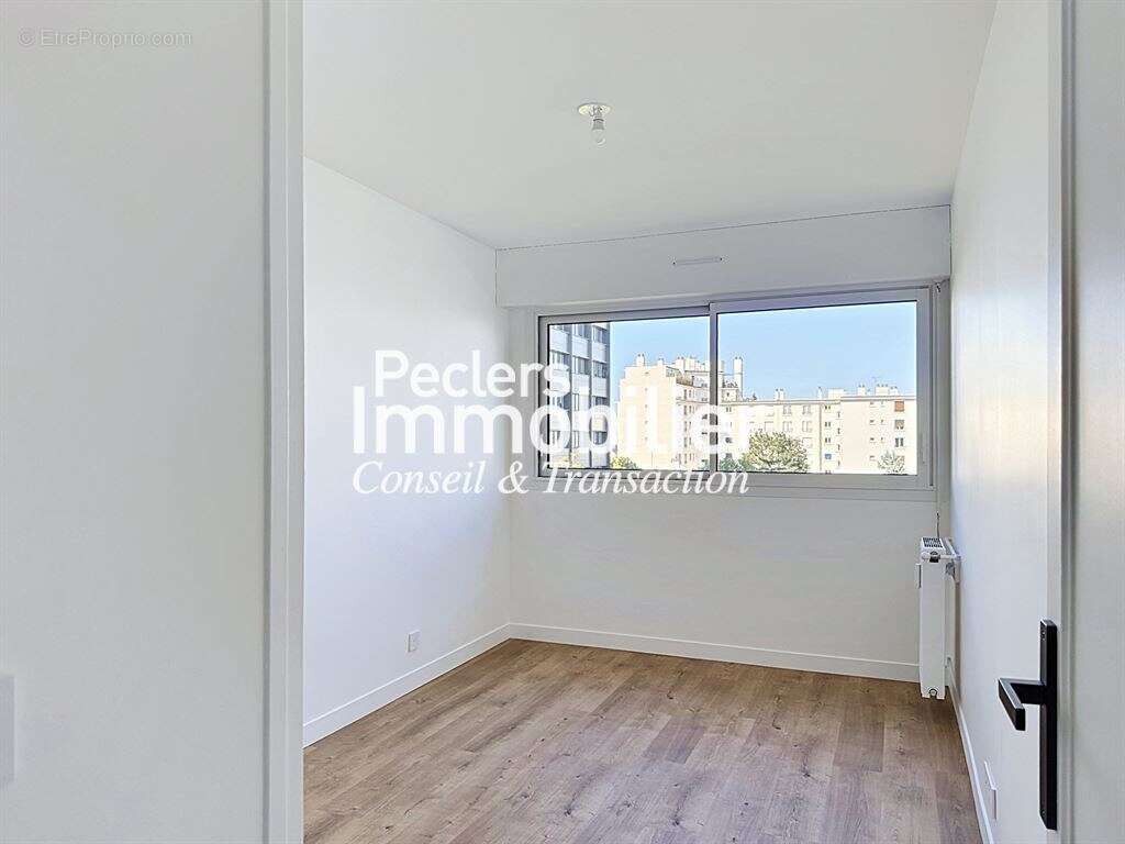 Appartement de 4 pp avec deux chambres en centre ville - photo 8