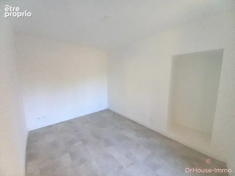 Appartement 3 pièces 59 m² à vendre à La Cote-Saint-Andre (38260) - photo 9