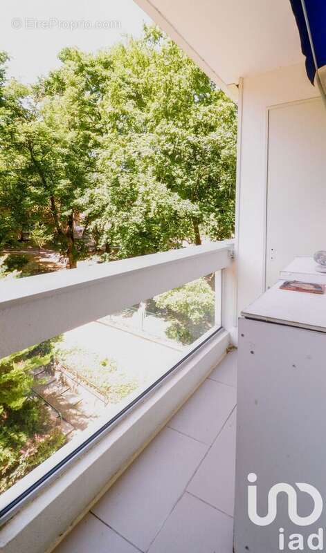 Photo 8 - Appartement à VILLE-D'AVRAY