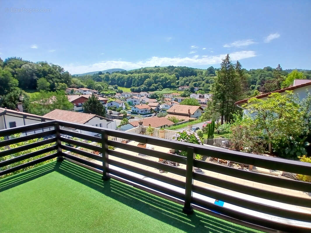 Urrugne, maison 5 pièces lumineuse avec piscine - photo 10