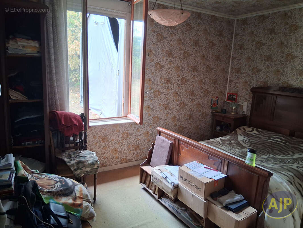 Maison à SAINT-SAUVEUR